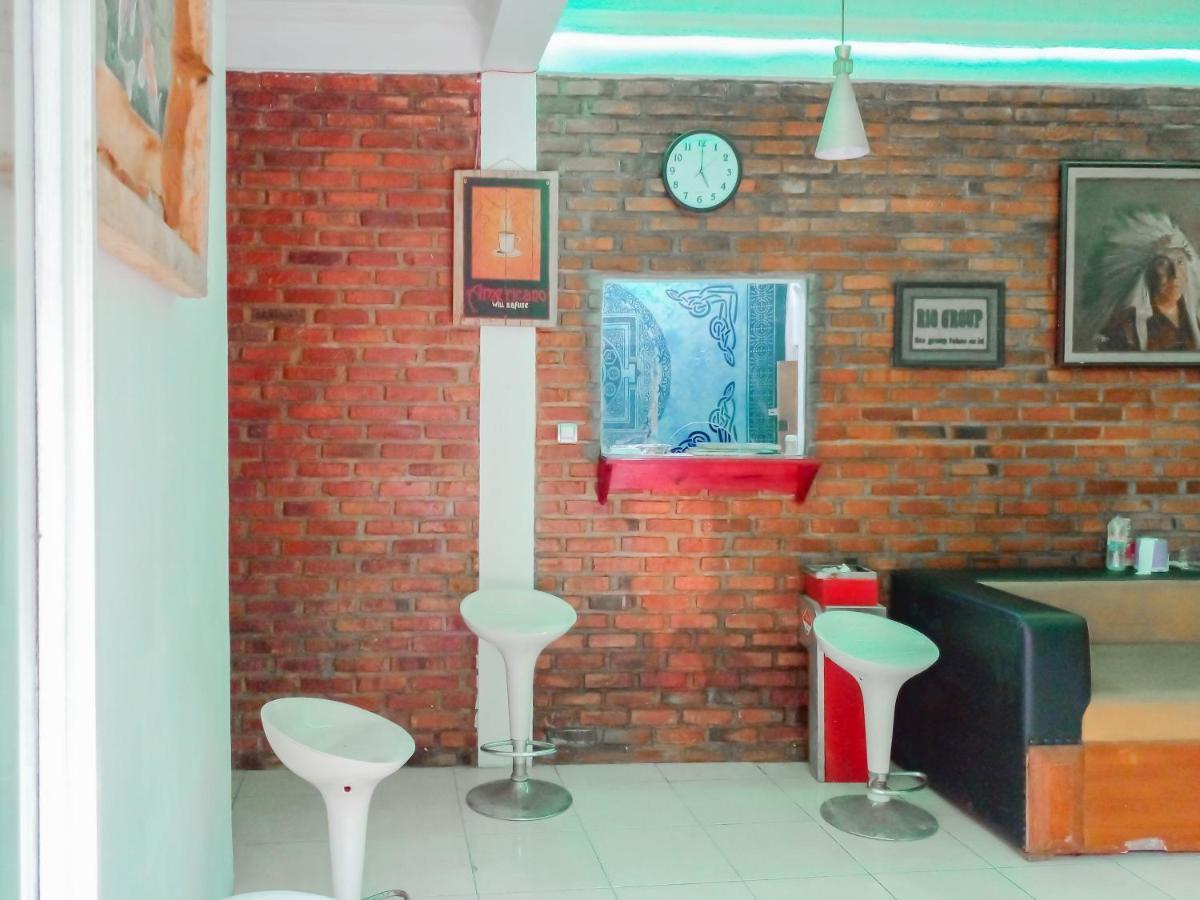 Urbanview Hotel Rio Life House Cianjur By Reddoorz Exteriör bild